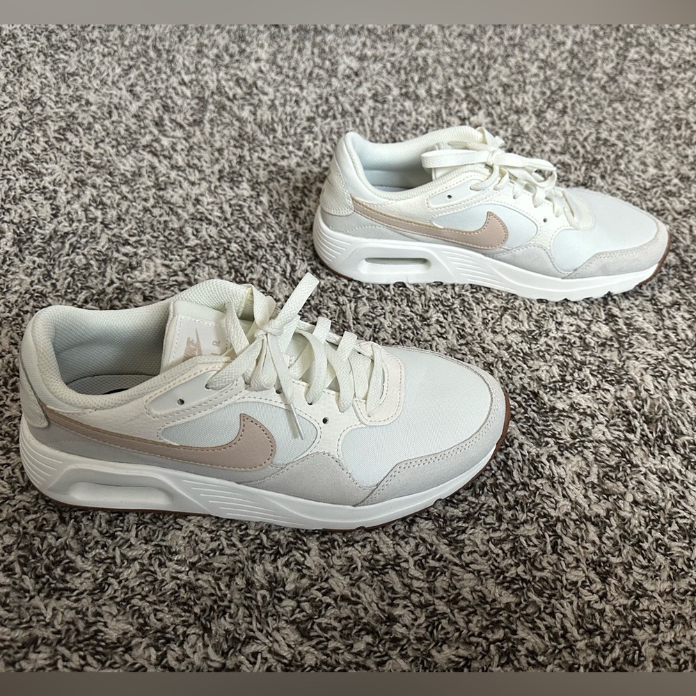 Women Nike Sneakers